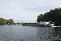 Dateiname=Binnenschiff-20120925-115.jpg
Dateigröße=165KB
Abmessungen: 880x593
hinzugefügt am: 08. Januar 2016 Binnenschiff-20120925-115.jpg