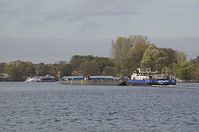 Dateiname=Binnenschiff-20131026-153.jpg
Dateigröße=153KB
Abmessungen: 880x584
hinzugefügt am: 08. Januar 2016 Binnenschiff-20131026-153.jpg