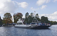 Berlin-Faehre-Hol-Ueber-III-20121014-103.jpg