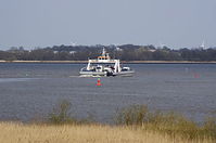 Wischhafen-Faehre-20130502-179.jpg