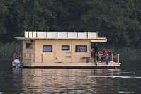 Dateiname=Hausboot-20140928-22.jpg
Dateigröße=201KB
Abmessungen: 880x587
hinzugefügt am: 08. Januar 2016 Hausboot-20140928-22.jpg