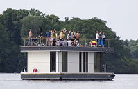 Dateiname=Hausboot-Party-20140628-10.jpg
Dateigröße=164KB
Abmessungen: 880x569
hinzugefügt am: 08. Januar 2016 Hausboot-Party-20140628-10.jpg