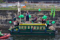 Dateiname=Hausboot-Wasserkutsche-20140510-131.jpg
Dateigröße=262KB
Abmessungen: 880x584
hinzugefügt am: 08. Januar 2016 Hausboot-Wasserkutsche-20140510-131.jpg