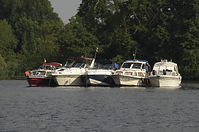 Dateiname=Motorboot-20140726-12.jpg
Dateigröße=202KB
Abmessungen: 880x584
hinzugefügt am: 08. Januar 2016 Motorboot-20140726-12.jpg
