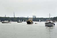 Dateiname=Motorboot-ankern-20130817-177.jpg
Dateigröße=110KB
Abmessungen: 880x584
hinzugefügt am: 08. Januar 2016 Motorboot-ankern-20130817-177.jpg