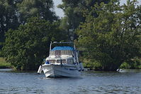 Dateiname=Motorboote-ankern20120819-344.jpg
Dateigröße=256KB
Abmessungen: 880x584
hinzugefügt am: 08. Januar 2016 Motorboote-ankern20120819-344.jpg