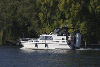 Dateiname=Motorboot-Boorncruiser-1000-20141004-032.jpg
Dateigröße=254KB
Abmessungen: 880x587
hinzugefügt am: 08. Januar 2016 Motorboot-Boorncruiser-1000-20141004-032.jpg