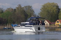 Dateiname=Motorboot-Gruno-Ambassador-20140412-100189.jpg
Dateigröße=189KB
Abmessungen: 880x584
hinzugefügt am: 08. Januar 2016 Motorboot-Gruno-Ambassador-20140412-100189.jpg