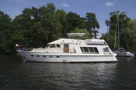 Motorboot-Kajuetboot-gross-20130713-305.jpg