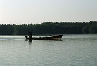Dateiname=Motorboot-Fischerboot-199906-12.jpg
Dateigröße=131KB
Abmessungen: 880x598
hinzugefügt am: 08. Januar 2016 Motorboot-Fischerboot-199906-12.jpg