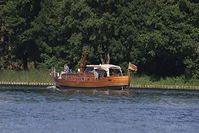 Dateiname=Motorboot-20140731-16.jpg
Dateigröße=243KB
Abmessungen: 880x586
hinzugefügt am: 08. Januar 2016 Motorboot-20140731-16.jpg