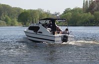 Dateiname=Motorboot-Kajuetboot-20120428-174.jpg
Dateigröße=230KB
Abmessungen: 880x576
hinzugefügt am: 08. Januar 2016 Motorboot-Kajuetboot-20120428-174.jpg