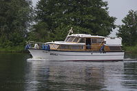 Motorboot-Kajuetboot-gross-20130608-034.jpg