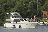 Dateiname=Motorboot-MS-Finka-2014072145.jpg
Dateigröße=236KB
Abmessungen: 880x584
hinzugefügt am: 08. Januar 2016 Motorboot-MS-Finka-2014072145.jpg