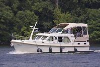 Dateiname=Motorboot-MS-Kurt-Linssen-34_9-20140721-43.jpg
Dateigröße=225KB
Abmessungen: 880x587
hinzugefügt am: 08. Januar 2016 Motorboot-MS-Kurt-Linssen-34_9-20140721-43.jpg