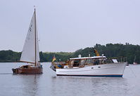Dateiname=Motorboot-MS-Marina-20140520-209.jpg
Dateigröße=128KB
Abmessungen: 880x606
hinzugefügt am: 08. Januar 2016 Motorboot-MS-Marina-20140520-209.jpg