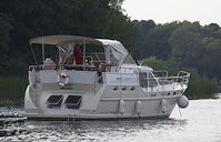 Dateiname=Motorboot-MS-Quattro-Concordia-125ac-20140720-17.jpg
Dateigröße=173KB
Abmessungen: 880x567
hinzugefügt am: 08. Januar 2016 Motorboot-MS-Quattro-Concordia-125ac-20140720-17.jpg