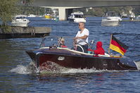 Motorboote-klein-20111002-708.jpg