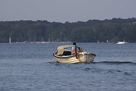 Dateiname=Motorboot-Sloep-20140905-33.jpg
Dateigröße=132KB
Abmessungen: 880x586
hinzugefügt am: 08. Januar 2016 Motorboot-Sloep-20140905-33.jpg
