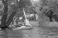 Faltboot-mit-Segel-199405-162.jpg