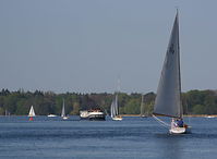 Dateiname=Segelboot-20120428-139.jpg
Dateigröße=118KB
Abmessungen: 880x646
hinzugefügt am: 08. Januar 2016 Segelboot-20120428-139.jpg
