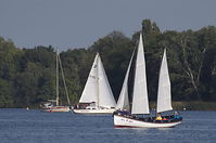 Dateiname=Segelboote-20140928-10.jpg
Dateigröße=150KB
Abmessungen: 880x584
hinzugefügt am: 08. Januar 2016 Segelboote-20140928-10.jpg
