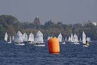 Dateiname=Segelboote-20141005-36.jpg
Dateigröße=159KB
Abmessungen: 880x586
hinzugefügt am: 08. Januar 2016 Segelboote-20141005-36.jpg