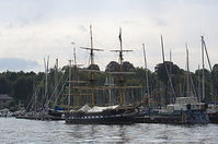 Dateiname=Royal-Louise-20110911-159.jpg
Dateigröße=182KB
Abmessungen: 880x584
hinzugefügt am: 08. Januar 2016 Royal-Louise-20110911-159.jpg