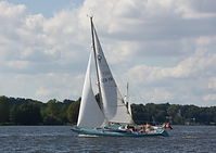 Dateiname=Segelboot-20110813-031.jpg
Dateigröße=145KB
Abmessungen: 880x625
hinzugefügt am: 08. Januar 2016 Segelboot-20110813-031.jpg