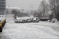 Filename=Eisbrecher-20101230-44.jpg
Filesize=217KiB
Dimensions=880x585
Date added=Jan 08, 2016 Eisbrecher-20101230-44.jpg