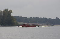 Feuerwehr-Loeschboot-20110927-060.jpg