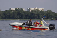 Dateiname=DLRG-Rettungsboot-20140719-25.jpg
Dateigröße=159KB
Abmessungen: 880x584
hinzugefügt am: 08. Januar 2016 DLRG-Rettungsboot-20140719-25.jpg