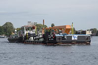 Dateiname=Binnenschiff-20120925-119.jpg
Dateigröße=160KB
Abmessungen: 880x584
hinzugefügt am: 08. Januar 2016 Binnenschiff-20120925-119.jpg