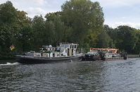 Dateiname=Binnenschiff-20120925-120.jpg
Dateigröße=239KB
Abmessungen: 880x573
hinzugefügt am: 08. Januar 2016 Binnenschiff-20120925-120.jpg