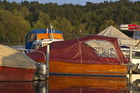 Dateiname=Berlin-Wannsee-Pohlesee-20110920-208.jpg
Dateigröße=217KB
Abmessungen: 880x584
hinzugefügt am: 08. Januar 2016 Berlin-Wannsee-Pohlesee-20110920-208.jpg