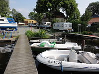 Berlin-Tegeler-See-Bootshaus-Saatwinkel-20110521-307.jpg