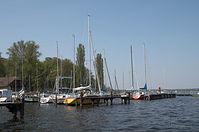 Dateiname=Berlin-Wannsee-Marina-20110422-39.jpg
Dateigröße=168KB
Abmessungen: 880x585
hinzugefügt am: 08. Januar 2016 Berlin-Wannsee-Marina-20110422-39.jpg