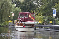 Dateiname=Schleuse-20110831-122.jpg
Dateigröße=269KB
Abmessungen: 880x584
hinzugefügt am: 08. Januar 2016 Schleuse-20110831-122.jpg