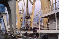 Dateiname=Schiffe-Hamburger-Hafen-1984-017.jpg
Dateigröße=229KB
Abmessungen: 880x582
hinzugefügt am: 08. Januar 2016 Schiffe-Hamburger-Hafen-1984-017.jpg