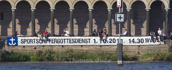 2. 10. 2011. Berlin. Fluss Havel. Boote Sportschiffergottesdienst - Heilandskirche Sacrow