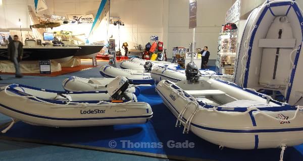 Gala-Nacht der Boote. Boot und Fun Berlin 2011. Messe Schlauchboote
