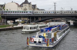 Auf der Spree durch das Regierungsviertel