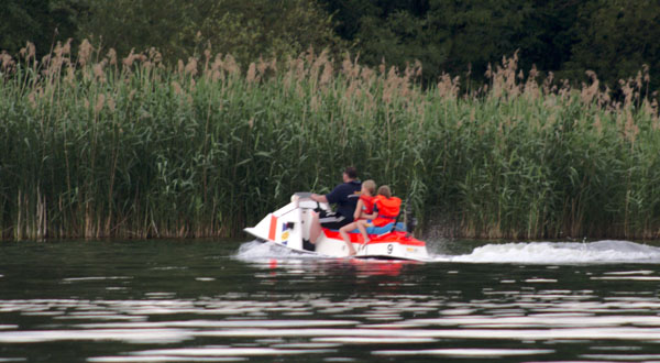 Jet Ski. Laut und vorschriftswidrig