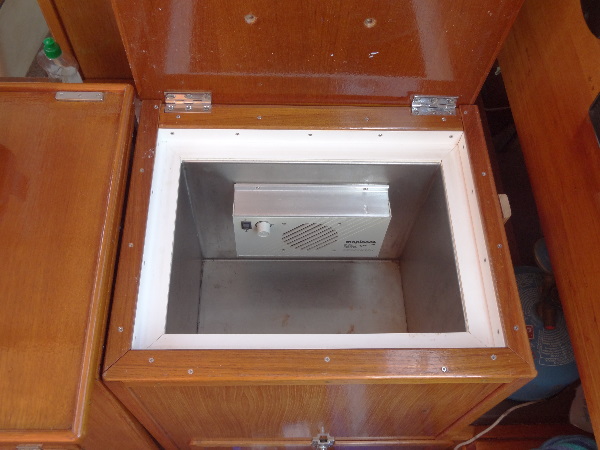 Kühlschrank im Boot